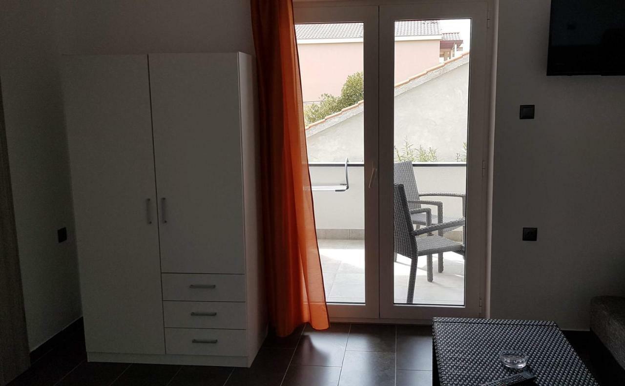 Apartments Star With Pool Biograd Na Moru Eksteriør bilde