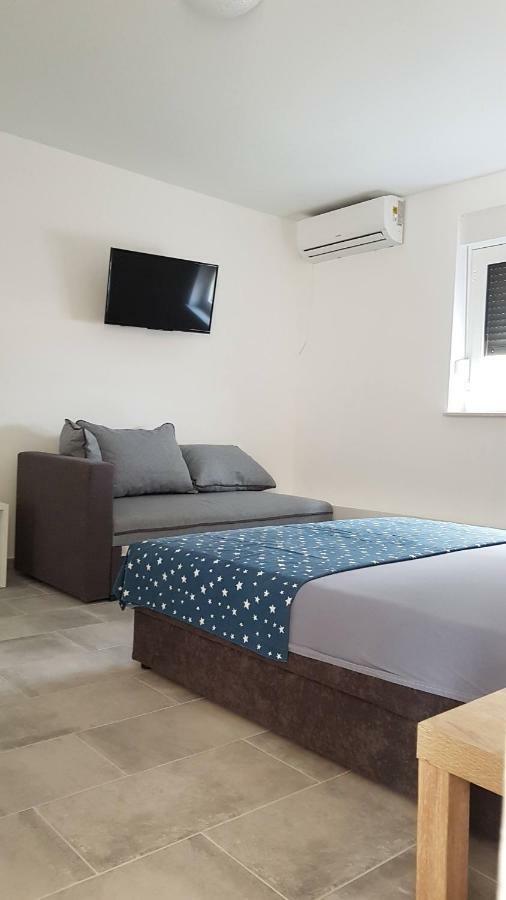 Apartments Star With Pool Biograd Na Moru Eksteriør bilde