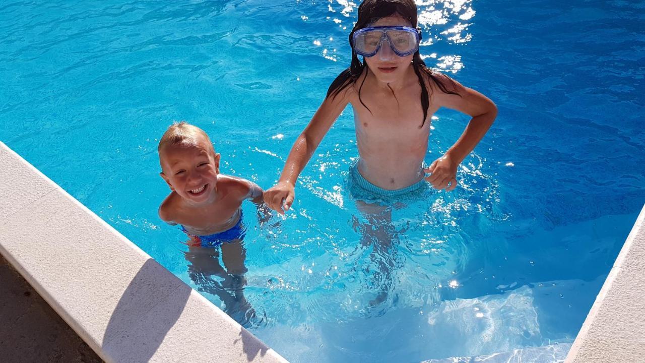 Apartments Star With Pool Biograd Na Moru Eksteriør bilde